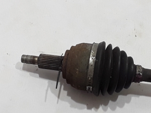 RENAULT Latitude (2010–2017) Front drive shaft and its parts 8200908716 - 3