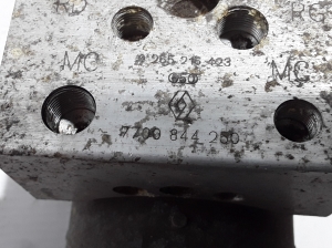 RENAULT Kangoo (1997–2009) ABS Steuergerät 7700844250 - 3