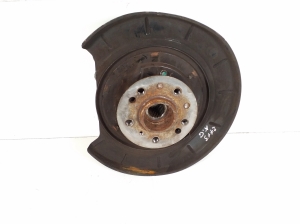   Rear hub 