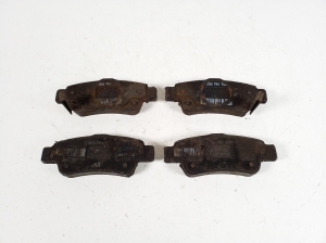 Honda CR-V (2012–2016) Tagumised piduriklotsid 43022T1GG00 - 2