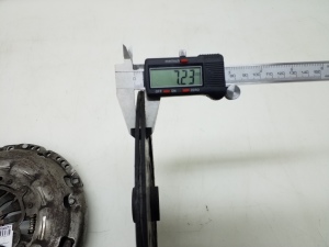 TOYOTA Corola Verso R1 (2004–2009) Sidur ja selle osad - 2