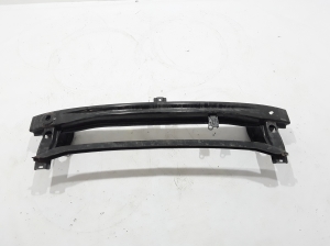 Volkswagen Caddy III (2004–2015) Eesmise kaitseraua tala 1T0807109D - 2