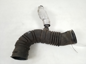  Air intake hose 