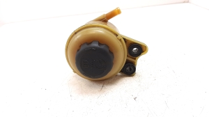  Tank power steering pump 