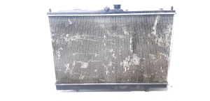 Mitsubishi Outlander (2002–2006) Cooling radiator