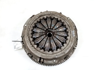   Clutch and its parts 