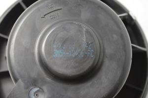 Ford Mondeo IV (2007–2015) Heizungsgebläsemotor 1736007104 - 3