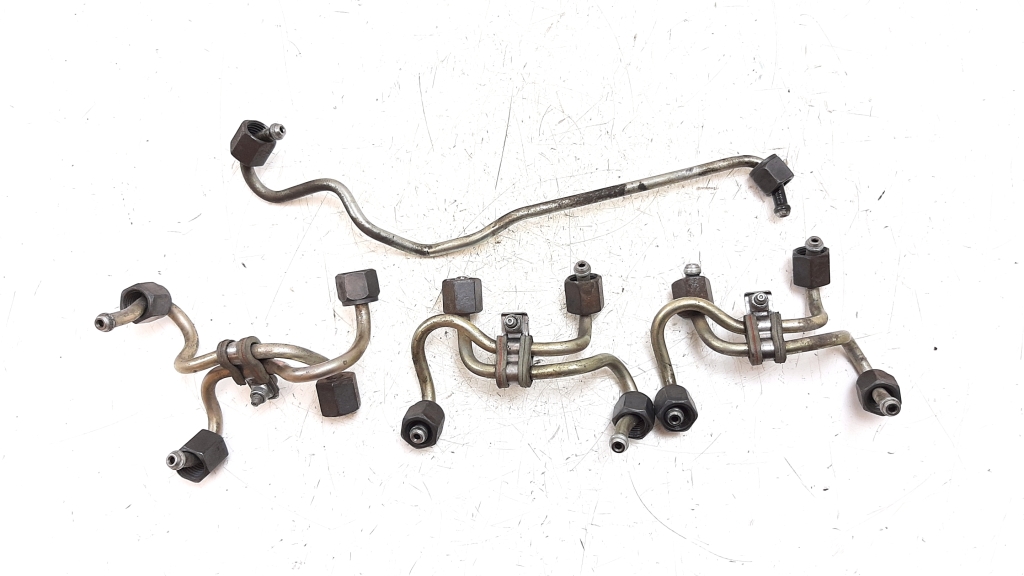 Used BMW X3 Fuel injector tubes