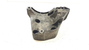 BMW X3 E83 (2003–2010) Alternator bracket 64557786703 - 3