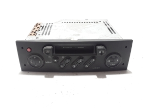  Cassette player 