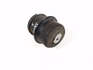 LEXUS GS (2011–2017) Engine mount 1236131310 - 2