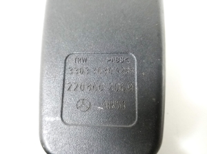 Mercedes Benz S-Class 220 (1998–2005) Tagaistme turvavöö lukk A2208602069 - 3