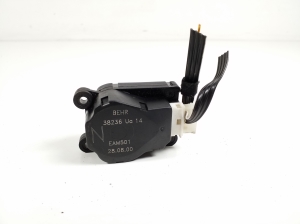 Mercedes Benz S-Class 220 (1998–2005) Salongi soojenduse klapi mootor A2208201042 - 2