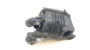 Volkswagen Golf V (2003–2009) Luftfiltergehäuse 1K0129607E - 3