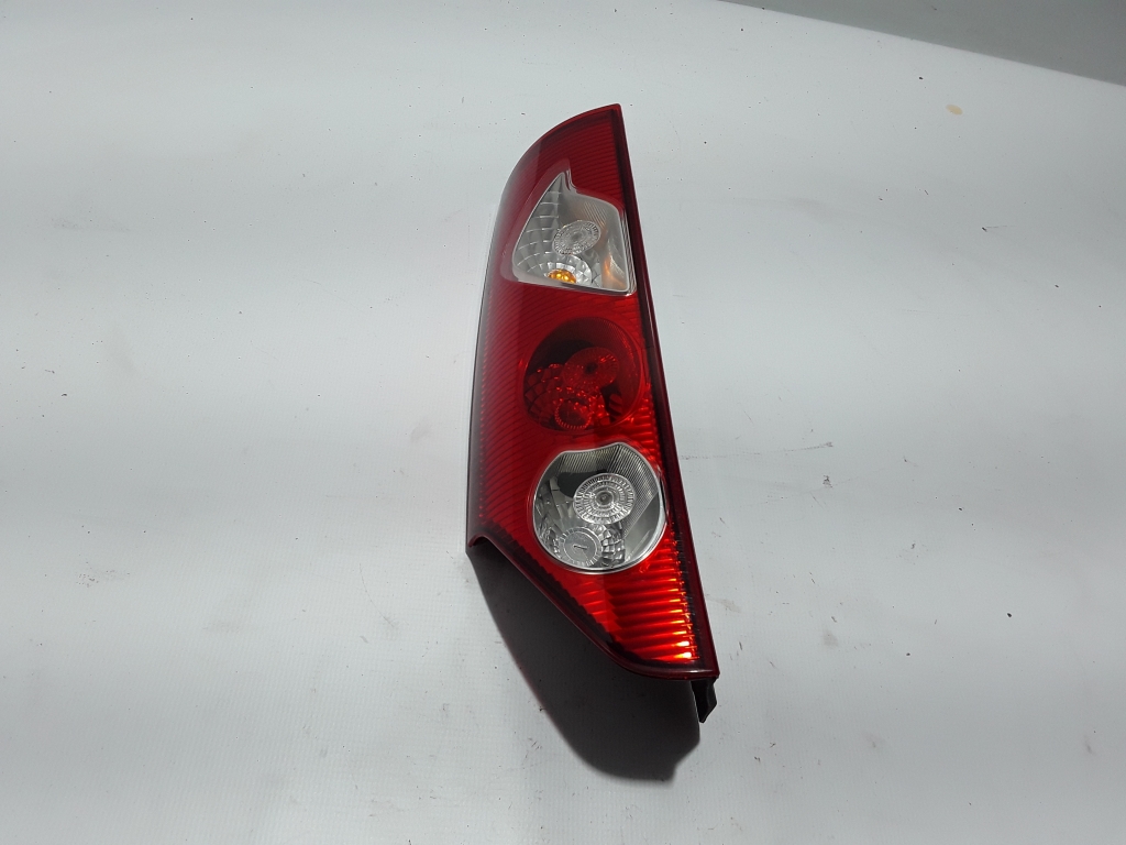 Used RENAULT Kangoo Rear corner lamp 8200419941