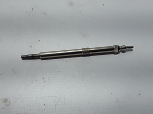  Glow plug 