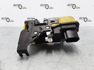 VOLVO XC90 (2002–2014) Front door lock 30699747 - 4