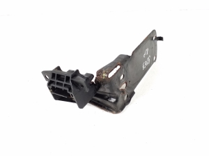 BMW 1 SERIES E82 (2007–2013) Radiator bracket 7117812 - 2
