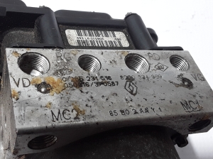 RENAULT Clio III (2005–2012) ABS plokk 8200334969 - 4