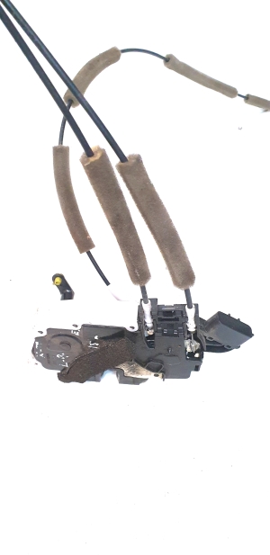 NISSAN X-Trail T32 (2013–2021) Front door lock cylinder 12411440 - 3