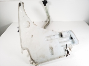 BMW 1 SERIES E82 (2007–2013) Front washer fluid reservoir 7229536 - 3