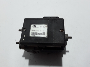 RENAULT Scenic (1996–2003) ABS Steuergerät 7700410475 - 4