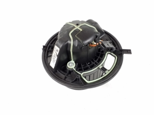   Heizungsgebläsemotor  - 6933664 
