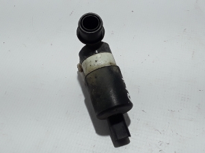   Front windshield washer pump  - 8200031805 