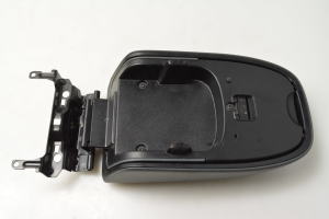 Ford C-MAX (2010–2026) Salongi konsooli muu osa - 2