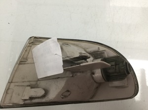 AUDI A4 B5 (1994–2001) Front turn signal 8D0953050A - 2
