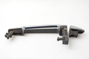 Mercedes Benz E-Class W210 (1995–2002) Rear side door exterior handle - 2