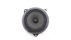   Front door speaker 