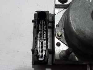 Dacia Logan I (2004–2012) ABS bloks 8200694434 - 3