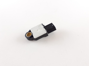 Dodge Caliber (2006–2012) Turvapadja andur P04672312AA - 3