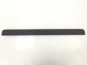 Inner sill trim - GS1D687E0