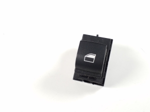   Rear side door glass switch 