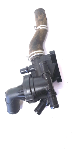  Thermostat housing 