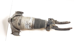 Front shock absorber - 7L8616040