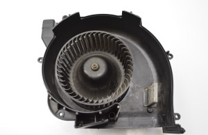 Heizungsgebläsemotor - AA550011