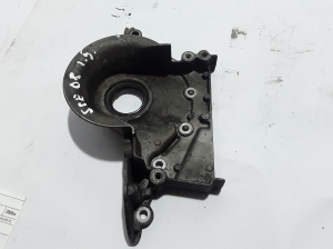  Engine chain cover 