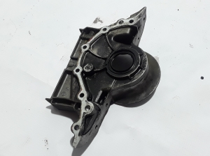  Engine chain cover 