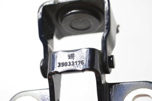 Opel Astra K (2015–2021) Trunk lid hinge 39033176 - 3