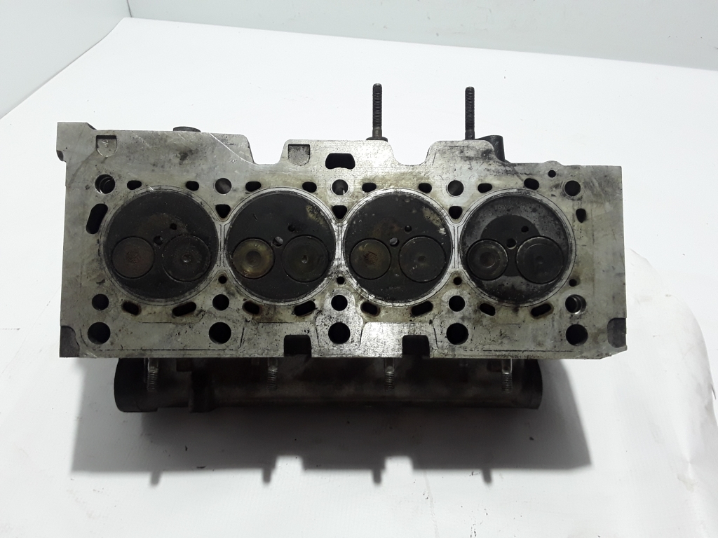 RENAULT Kangoo 1 generation (1998-2009) Engine Cylinder Head 110417781R 22420547