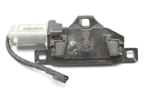 BMW 5 SERIES E60 (2003–2010) Sonstiges Teil der Heckklappe US7129931 - 3