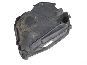  The upper part of the air filter housing 