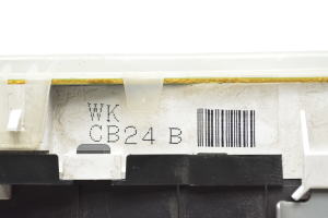 Mazda Premacy (1999–2005) Combiné d’instruments WKCB24B - 3