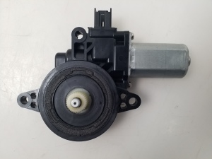 Mazda 6 (2007–2012) Hinterer Seitentür-Fensterhebermotor - 3