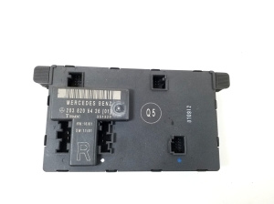   Front door control unit 