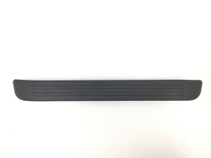Inner sill trim - GS1D687H0