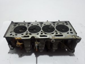  Engine head 